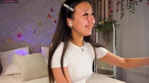 Snapshot of kellyy_bern chatting on December 15, 2025, 12:59 am kellyy_bern online show from December 15, 2025, 12:59 am