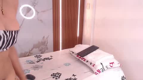 Samanta  online show from February 25, 2026, 12:04 pm