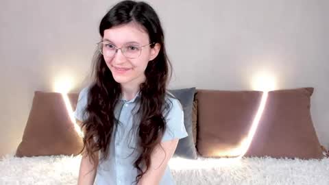Snapshot of kelsirabenold chatting on April 26, 2026, 4:43 am Kelsirabenold online show from April 26, 2026, 4:43 am
