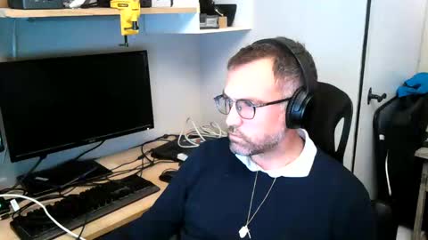 Snapshot of kelvin06133 chatting on December 21, 2024, 1:15 am kelvin06133 online show from December 21, 2024, 1:15 am