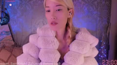 Kemii online show from December 2, 2025, 11:00 pm