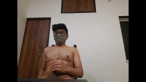 Snapshot of ken771 chatting on February 10, 2025, 7:07 pm ken771 online show from February 10, 2025, 7:07 pm