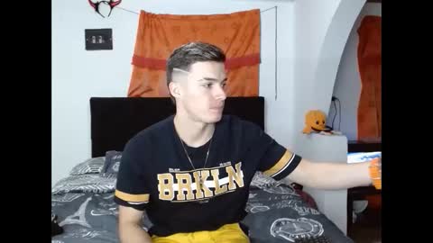 ken_bigcock77 online show from October 1, 2025, 1:11 am