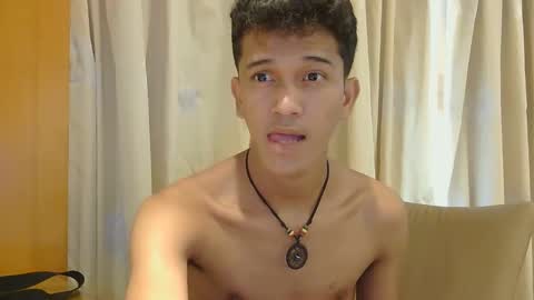 Snapshot of ken_bigcockxx chatting on November 30, 2025, 8:07 am Ken online show from November 30, 2025, 8:07 am