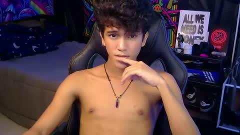 Snapshot of ken_bigcockxx chatting on June 23, 2026, 3:37 am Ken online show from June 23, 2026, 3:37 am