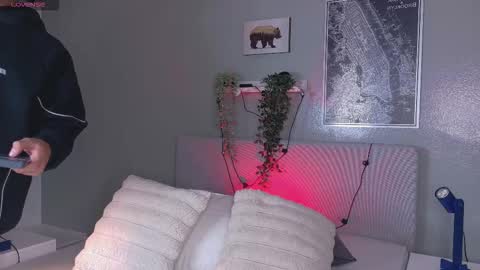   online show from March 16, 2026, 11:14 am