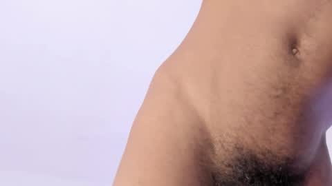 Julian Rivera   online show from October 30, 2025, 10:54 pm