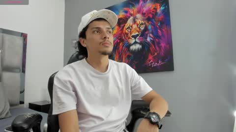 Snapshot of ken_valkov chatting on April 22, 2026, 7:48 pm Ken Valkov online show from April 22, 2026, 7:48 pm