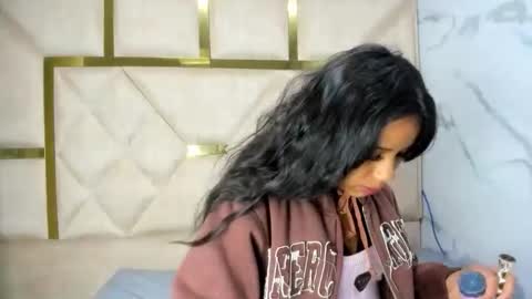 kendall69__ online show from December 16, 2025, 12:21 pm