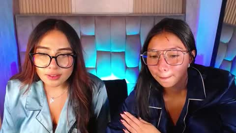 kendall_saenz online show from November 8, 2025, 8:07 pm