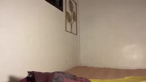 Snapshot of kendall_sue chatting on September 15, 2025, 2:50 pm kendall_sue online show from September 15, 2025, 2:50 pm