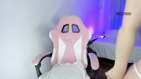 Kendall online show from March 22, 2026, 7:50 pm