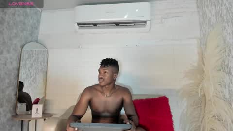 Snapshot of kender21_ chatting on February 25, 2025, 12:45 pm Kender online show from February 25, 2025, 12:45 pm
