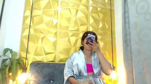 Snapshot of kendra_diaz chatting on January 31, 2025, 11:35 am K E N D R A online show from January 31, 2025, 11:35 am