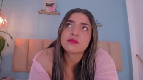 kendra_hottt online show from November 26, 2025, 3:29 am