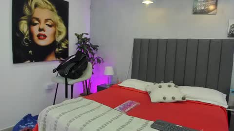 Kendra London online show from July 10, 2026, 11:13 am