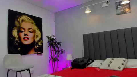 Kendra London online show from July 13, 2026, 11:13 am