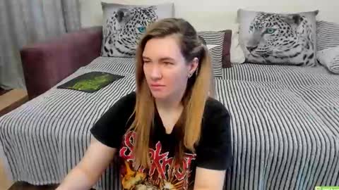 Kendra online show from April 11, 2026, 12:48 am