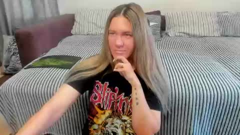 Kendra online show from July 20, 2026, 11:40 pm