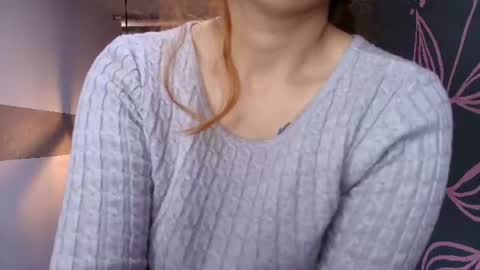Kendra Aniston online show from July 28, 2026, 4:39 pm