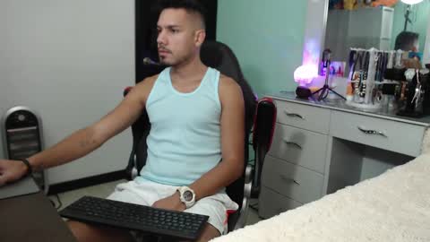 Chriss Morales online show from January 27, 2025, 11:54 am