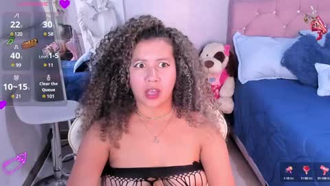 Snapshot of kenia_thompson01 chatting on February 19, 2025, 9:14 pm 01 online show from February 19, 2025, 9:14 pm