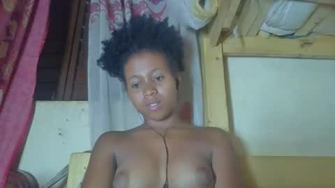 Snapshot of kenilange chatting on November 30, 2025, 5:11 am kenilange online show from November 30, 2025, 5:11 am