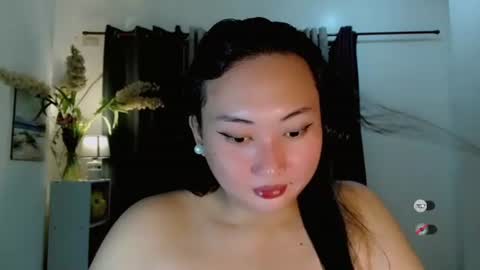 kennaxx69 online show from November 21, 2025, 8:35 am