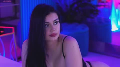 Snapshot of kenndramoon chatting on February 19, 2026, 4:36 pm Kendra online show from February 19, 2026, 4:36 pm