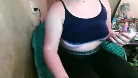 Snapshot of kennedynova777 chatting on September 10, 2025, 7:25 pm Kennedy Nova  online show from September 10, 2025, 7:25 pm