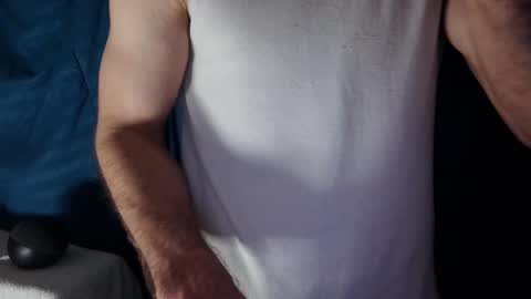 Snapshot of kennerfox77 chatting on January 18, 2025, 3:42 am Kennfox777 online show from January 18, 2025, 3:42 am