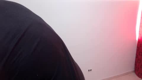 Snapshot of kennerfox77 chatting on December 5, 2025, 6:37 pm Kennfox777 online show from December 5, 2025, 6:37 pm