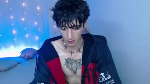 Snapshot of kenny__hot chatting on December 15, 2024, 3:09 pm kenny online show from December 15, 2024, 3:09 pm