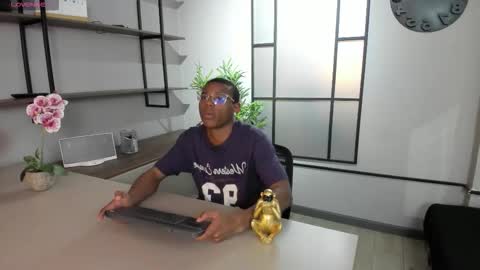 Kenny Thompson online show from February 20, 2026, 8:31 pm