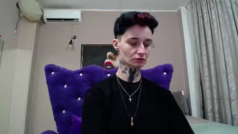 Snapshot of kennyvibe chatting on July 1, 2026, 1:56 pm kennyvibe online show from July 1, 2026, 1:56 pm