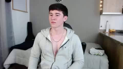 Santiago online show from October 15, 2025, 4:23 am