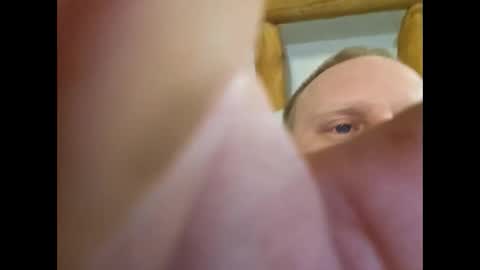 looking 4 free c2c online show from January 4, 2025, 8:59 pm