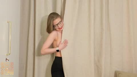 Snapshot of kenyattawestermark chatting on April 18, 2026, 7:58 pm Lisa online show from April 18, 2026, 7:58 pm
