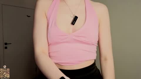 Snapshot of kenyattawestermark chatting on May 15, 2026, 7:32 pm Lisa online show from May 15, 2026, 7:32 pm