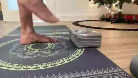 kenzkissah online show from November 26, 2025, 10:00 pm