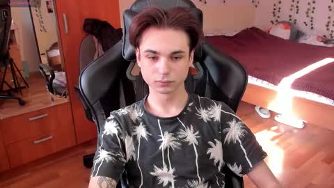 Snapshot of keorinav chatting on October 7, 2025, 11:07 am Looking for a moderator I PVT IS OPEN online show from October 7, 2025, 11:07 am