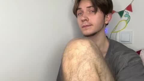 Kero online show from January 5, 2026, 7:28 pm