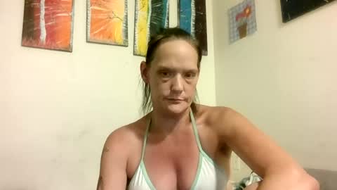 Snapshot of keroseneangel chatting on July 10, 2026, 11:40 pm KeroseneAngel online show from July 10, 2026, 11:40 pm