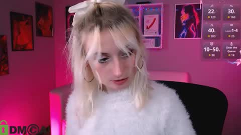 Snapshot of kerry_derry chatting on October 9, 2025, 7:56 pm kara online show from October 9, 2025, 7:56 pm