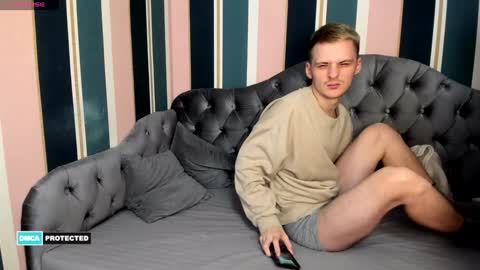 kerry_niki online show from January 24, 2025, 4:48 am