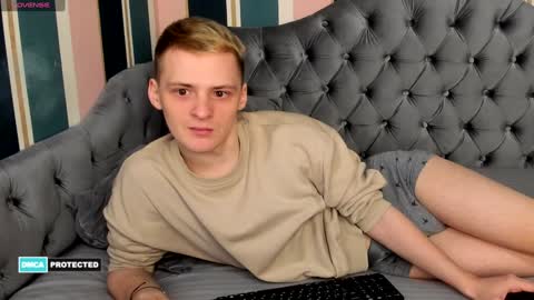 kerry_niki online show from January 24, 2025, 8:22 pm