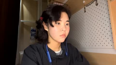 Jenny  online show from April 13, 2026, 9:59 am