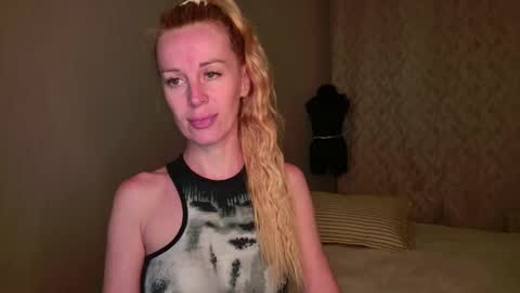 Snapshot of kess_edison chatting on November 9, 2025, 2:48 pm kess_edison online show from November 9, 2025, 2:48 pm