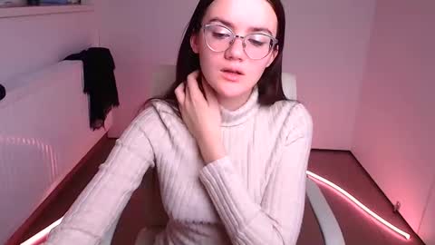 Ketrin online show from February 11, 2025, 2:25 am