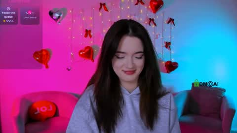 ketty_kitt online show from April 7, 2026, 7:03 pm